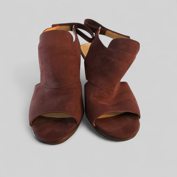 Naturalizer Burgundy Suede Heels - Size 8 - Picture 2 of 3